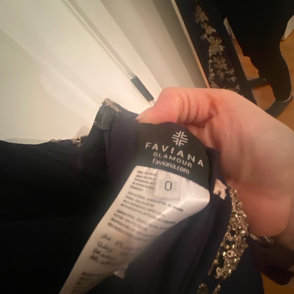 Prom/Formal Gown - Picture 9 of 9